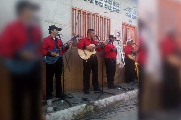 LOS AUTENTICOS