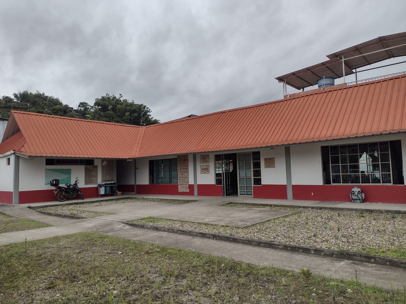 BIBLIOTECA PÚBLICA MUNICIPAL DE SAN AGUSTIN