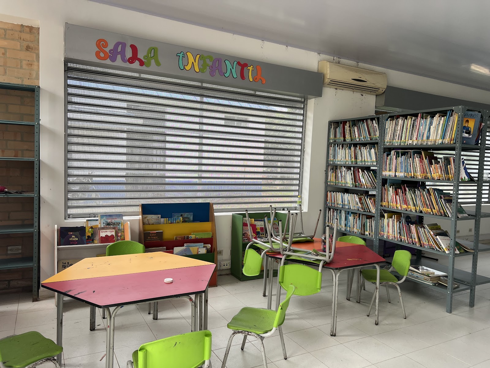BIBLIOTECA PÚBLICA MUNICIPAL GUSTAVO ADOLFO VIDAL - PALESTINA
