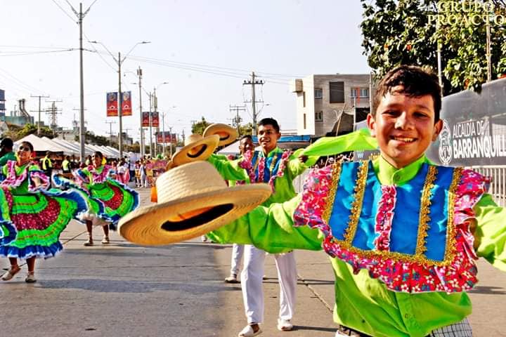 FUNDACION ARTISTICA RESCATANDO FUTURO COMUNA 10